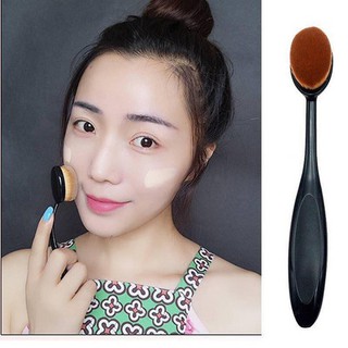 Cọ Tán Kem Nền Mềm Mịn 0165