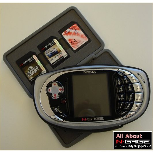 ĐIỆN THOẠI NOKIA N-GAGE HUYỀN THOẠI