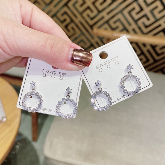 khuyên tai đá chân bạc 925 (ko rỉ sét)