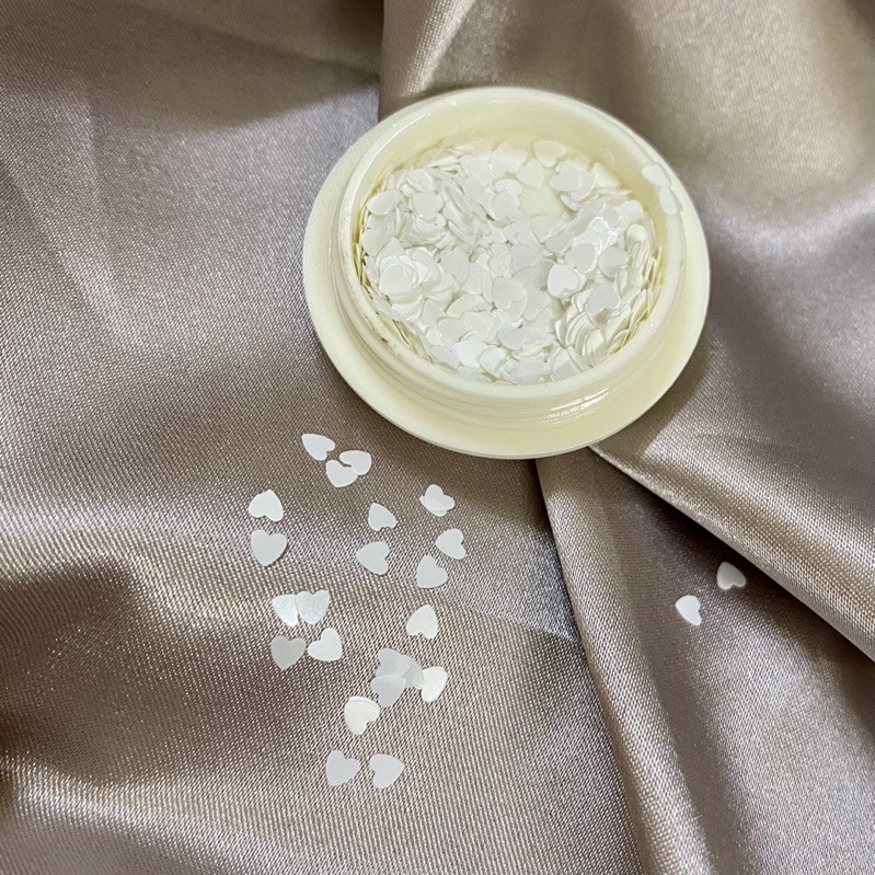 Tim ẩn các màu  siêu xinhhh | BigBuy360 - bigbuy360.vn