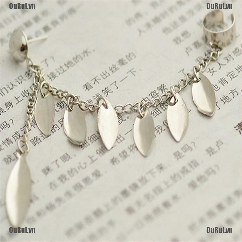 1 Bông Tai Hình Chiếc Lá Phong Cách Gothic