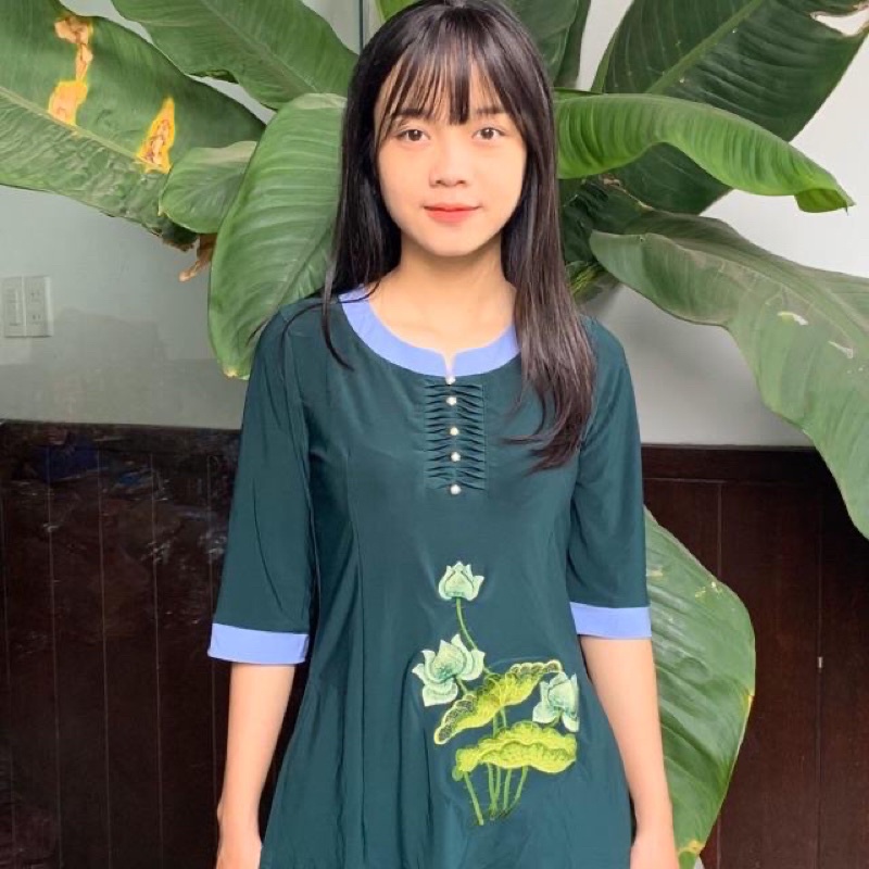 Thun phối thêu hoa sen