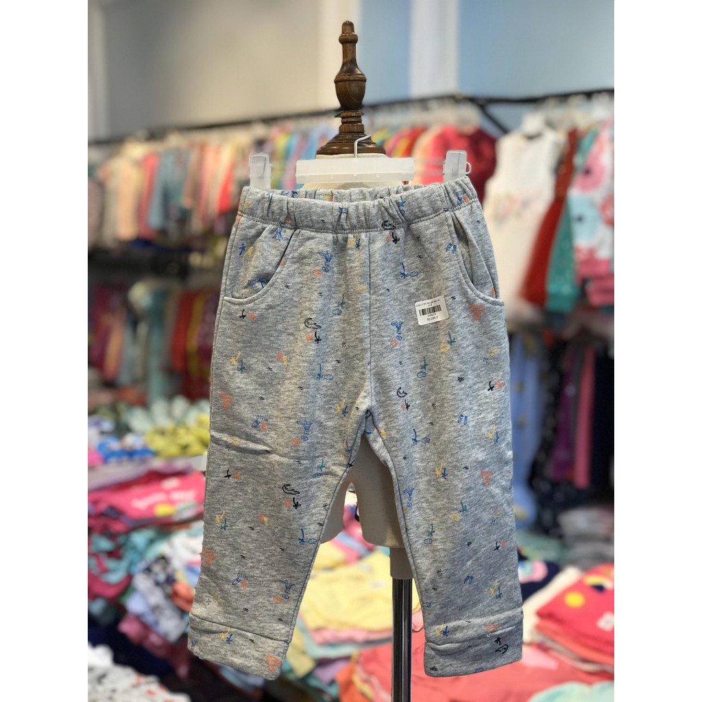 Quần nỉ bo gấu hoa văn bé gái size 1-10( cho bạn từ 10-30kg). Quần có túi, họa tiết đẹp mắt, mặc thoải mái