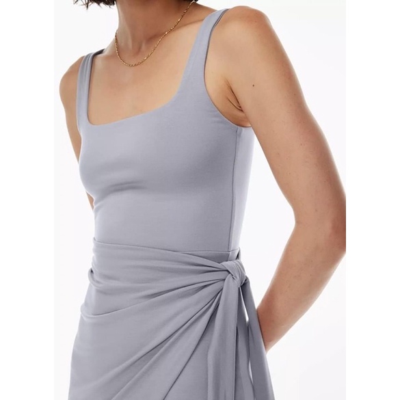 Đầm Wildfred Free dư xịn