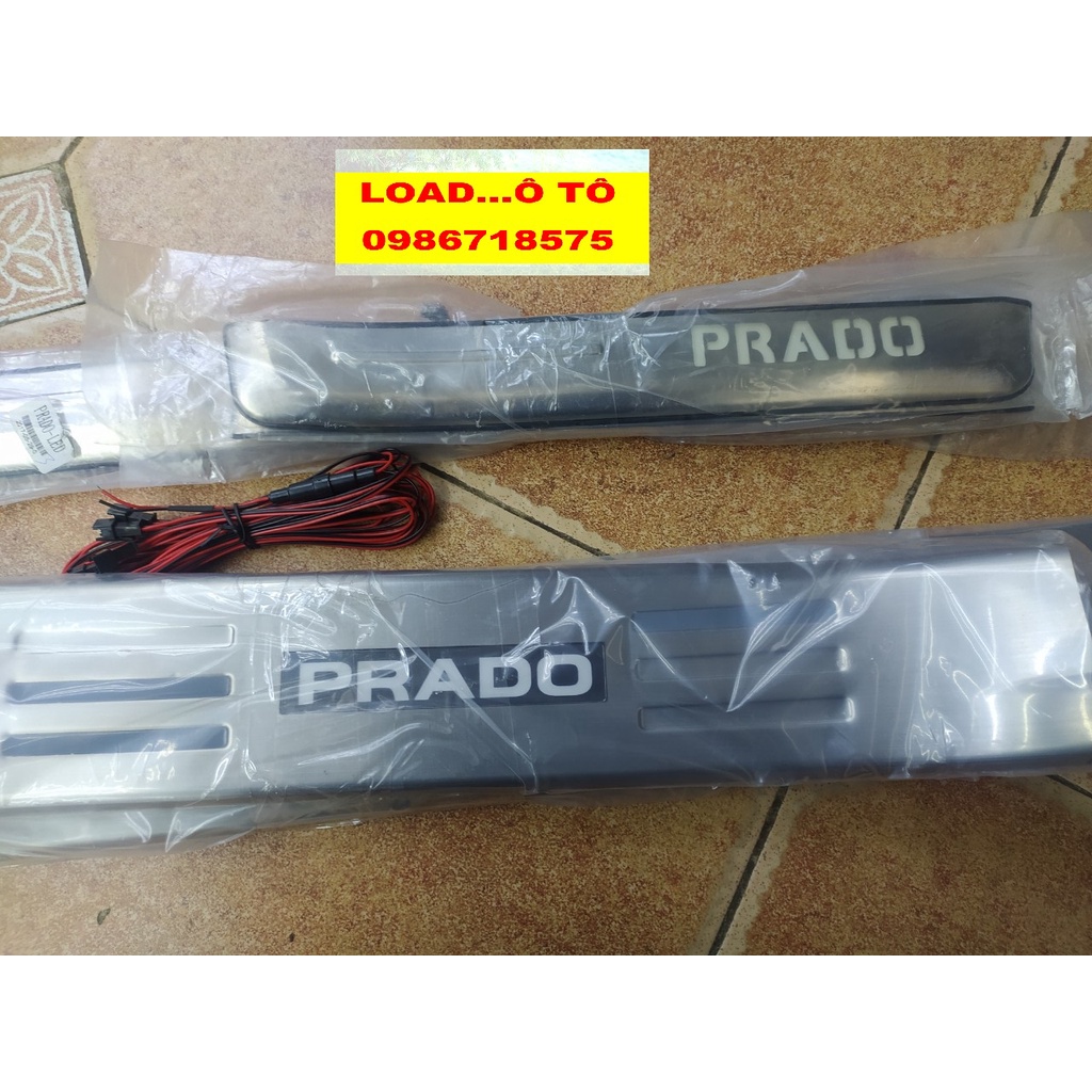 Ốp Bậc Chân, Nẹp Bước Chân Xe Toyota Prado 2020-2022 Có Đèn Cao Cấp
