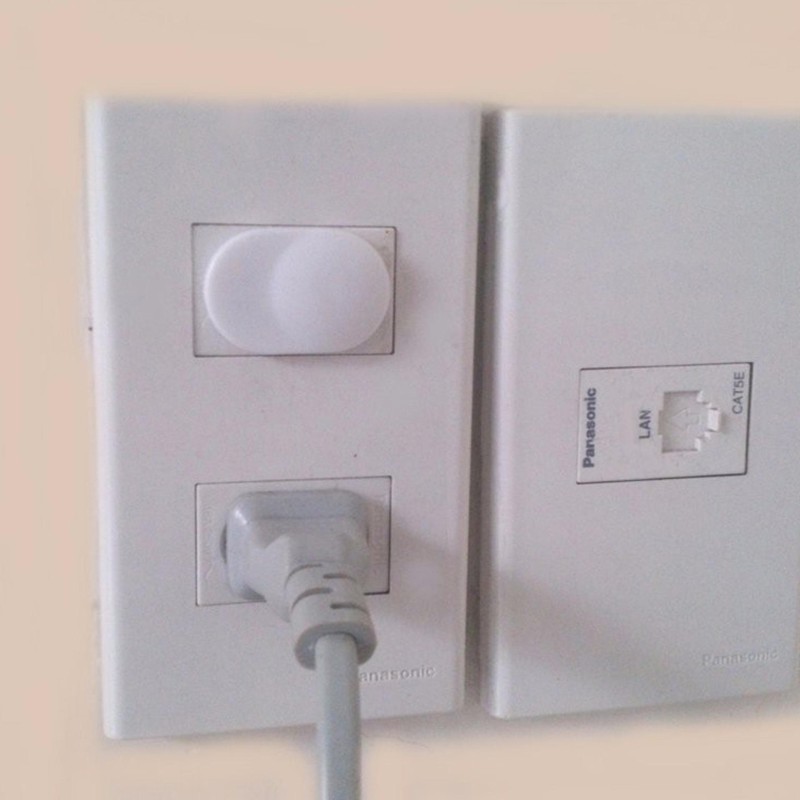 Nút Bịt Ổ Điện An Toàn Cho Bé và Gia Đình Chất Liệu Nhựa Chắc Chắn - MTDDT