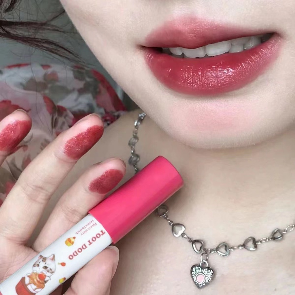 Son Sáp Tông Lì Mượt Môi Gợi Cảm Chống Nước Lâu Trôi 6 Màu Tùy Chọn Dễ Thương