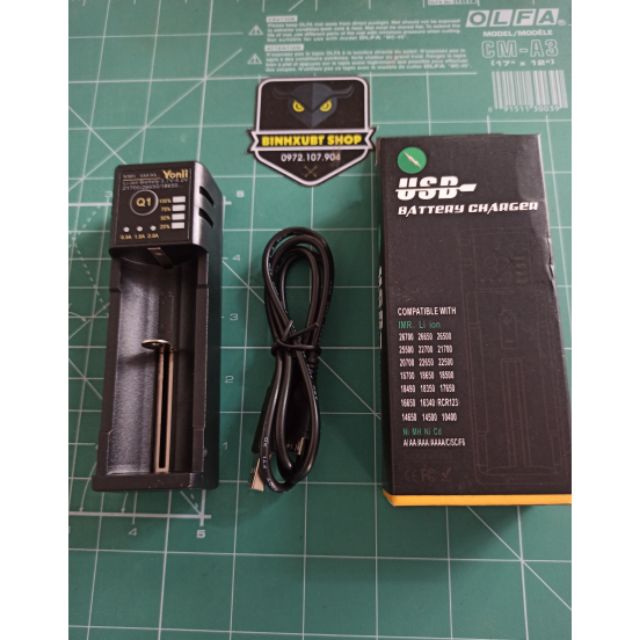 Sạc Pin Đa Năng Yonii một khe pin chọn được dòng sạc,sạc được rất nhiều loại pin.