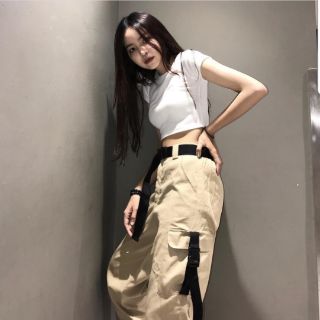 Áo croptop thụng hít hót