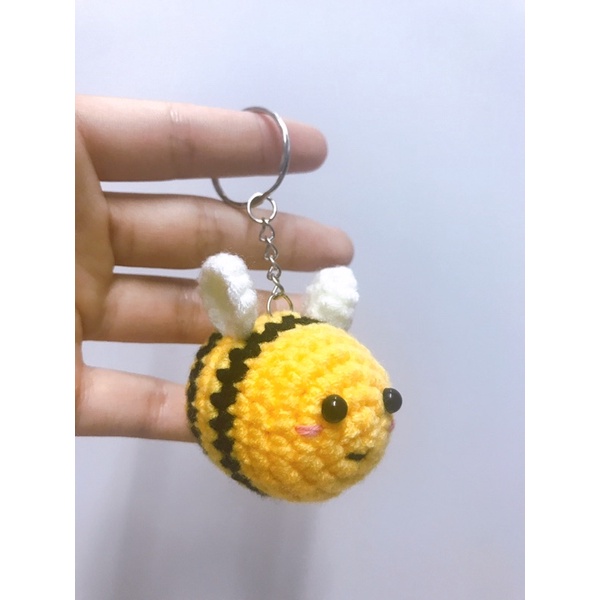 Móc khoá chú ong bee bằng len handmade🐝🐝