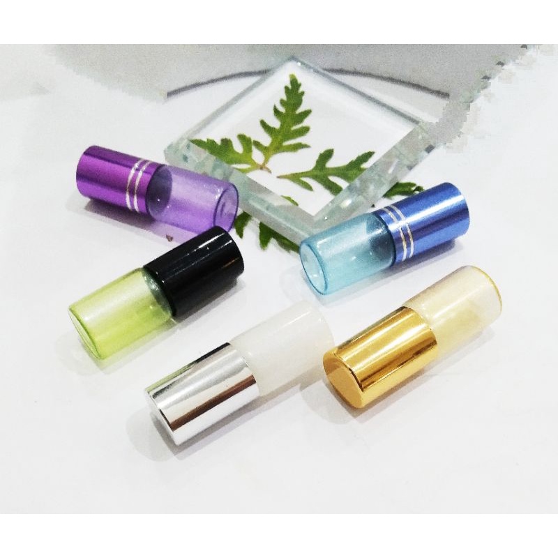 Bộ 5 chai thủy tinh 3ml giống hình ảnh dùng đựng tinh dầu nước hoa dạng bi lăn thủy tinh màu ,Bao đẹp không lem màu nhé