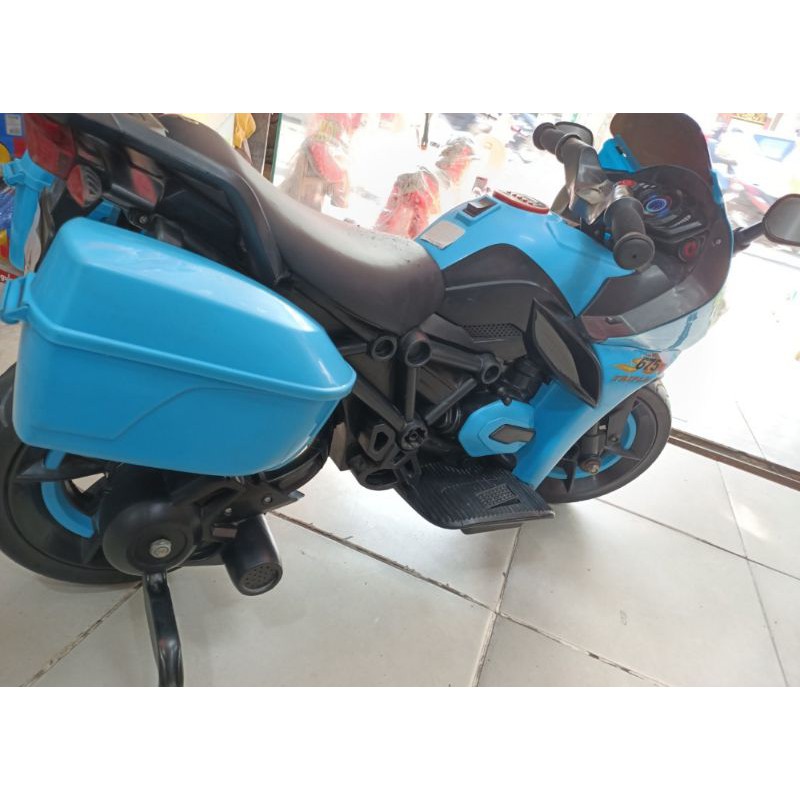 Xe moto điện cho bé 675 2 bánh