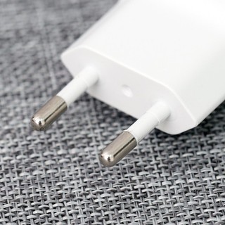 Adapter sạc 2A AVA DS498-TB Trắng