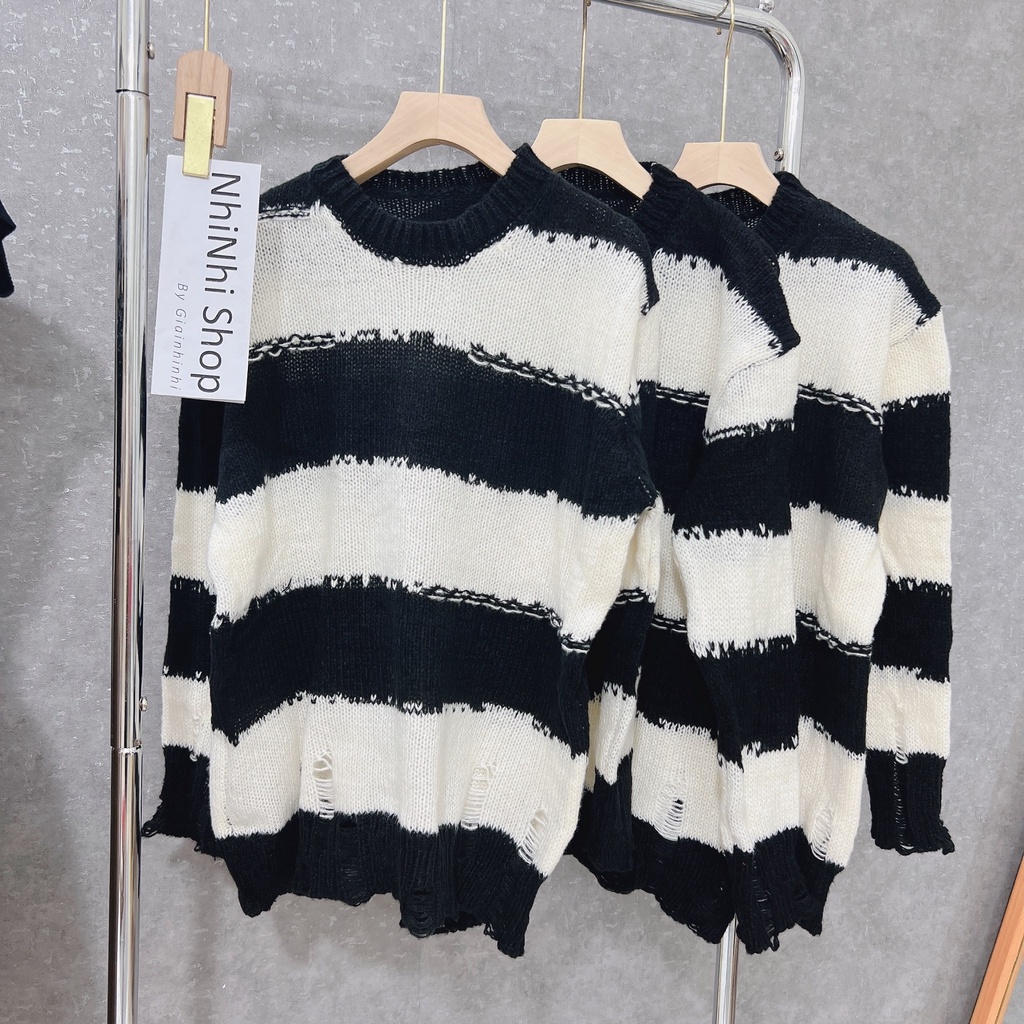 Áo len sợi sọc đen trắng form rộng chùm mông AL2312 - NhiNhi Shop