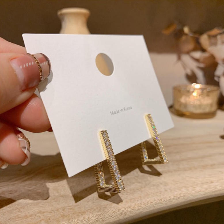 Bông Tai Dáng Dài Thiết Kế Độc Đáo Cho Nữ