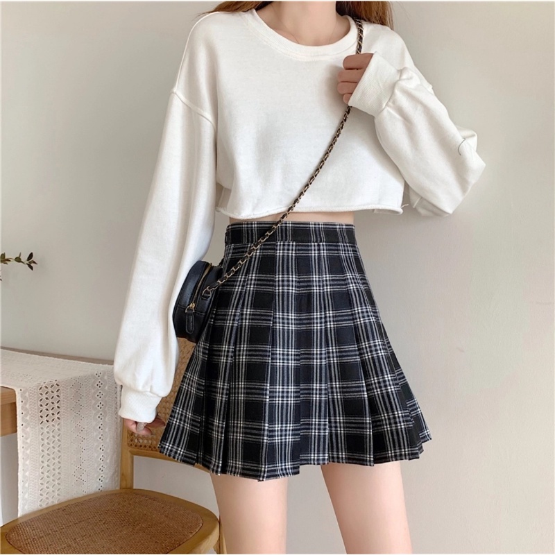 Sét áo crt dài tay kèm chân váy xoè kẻ