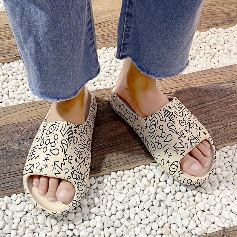 Dép cao su in họa tiết hoạt hình size 36-46 thời trang năng động