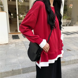Sweater phối vạt trắng xẻ tà