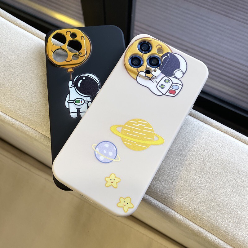 Ốp iphone Phi Hành Gia Trắng/Đen cho dòng iphone 12promax/ 12pro/ 11promax/ 11/ Xsmax | BigBuy360 - bigbuy360.vn