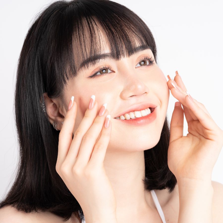 Sữa Rửa Mặt Dưỡng Trắng Da SOU - SOU Brightening Cleansing Foam 150g