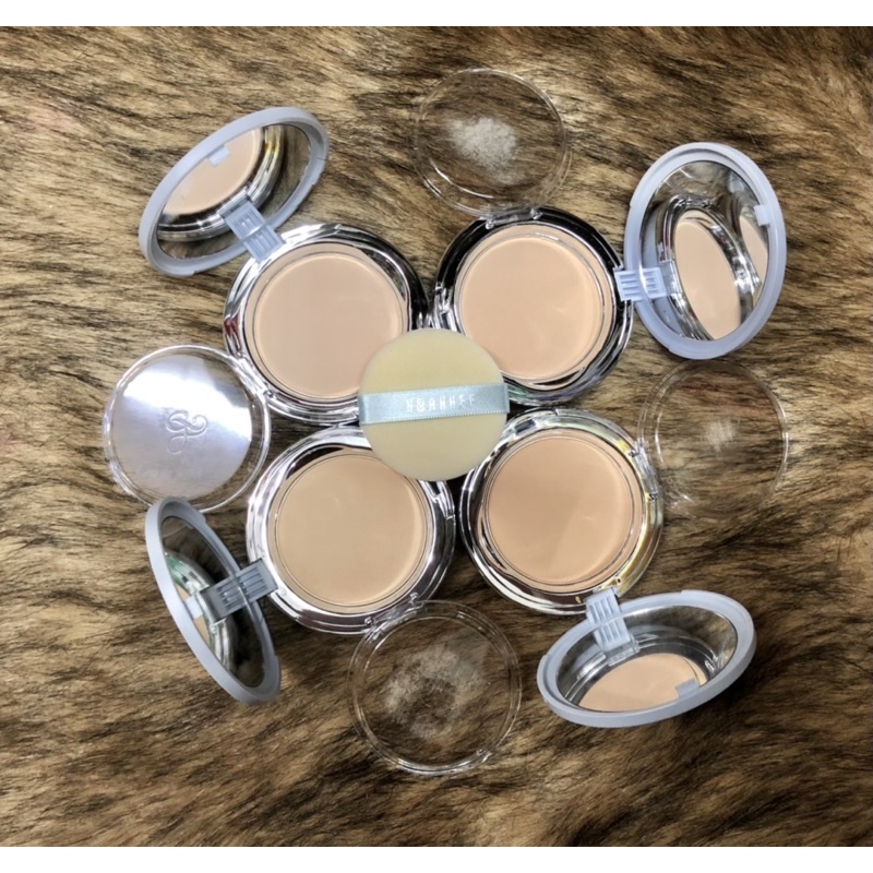 Phấn phủ nén ROSEE HWANHEE UV Tow Way Cake VitaminC