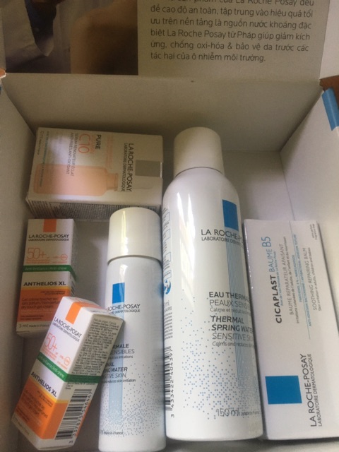 Xịt khoáng La roche posay làm dịu da nhạy cảm phục hồi da | BigBuy360 - bigbuy360.vn