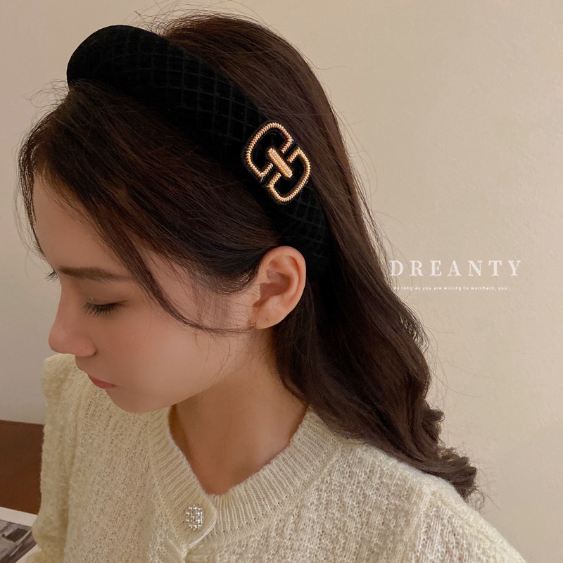 Băng Đô Cài Tóc Bằng Vải Nhung Họa Tiết Đầu Lâu Kẻ Sọc In Chữ Phong Cách Retro Đơn Giản Thời Trang Thu Đông Mới Dành Cho Bạn