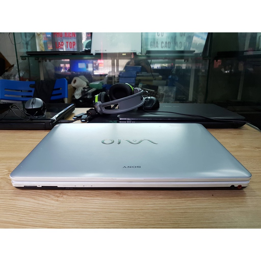 [Siêu Đẹp - Sang Trọng ] Laptop Vaio VPCEB Core i5/Ram 8Gb/Màn To 15,6" Bàn Phím Số Tặng Phụ Kiện