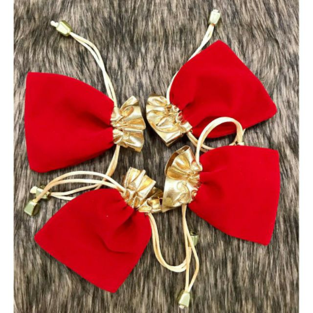 Vòng tay phong thủy mang lại may mắn