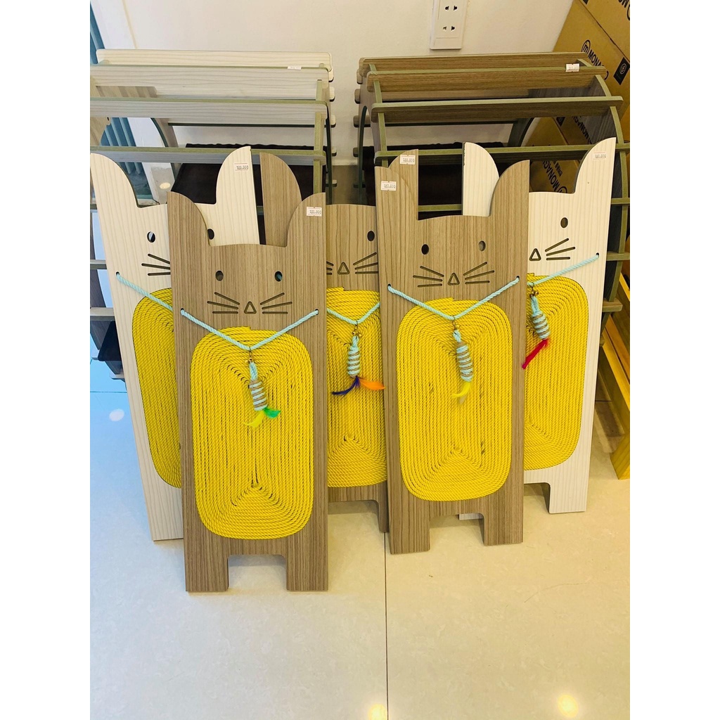 Bàn Cào Móng Gỗ Cho Mèo