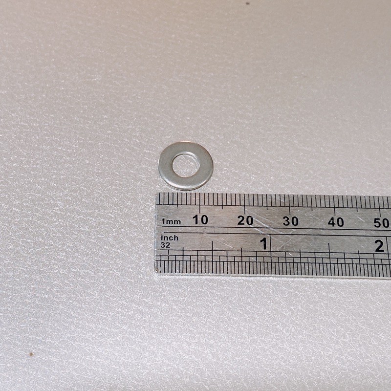 Lông đền sắt mỏng 6li 8li 10li, vòng đệm phẳng inox thông dụng xài được nhiều loại ốc khác nhau