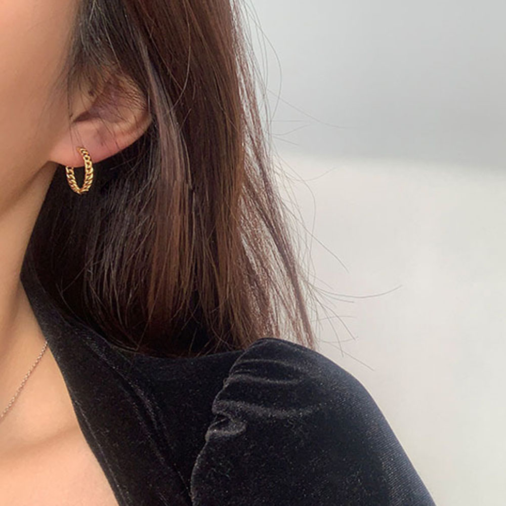 Khuyên Tai Nữ Trang Dáng Dài Tạo Hình Độc Đáo