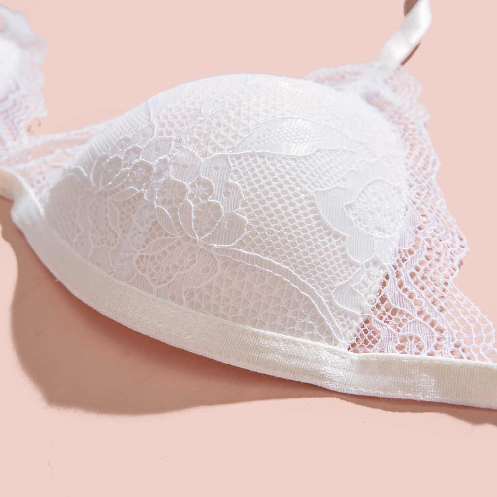 Set đồ lót bralette ren trắng không gọng mút mỏng quần boxer có tăng đơ 4 chiều thương hiệu Mebra A023+Q036
