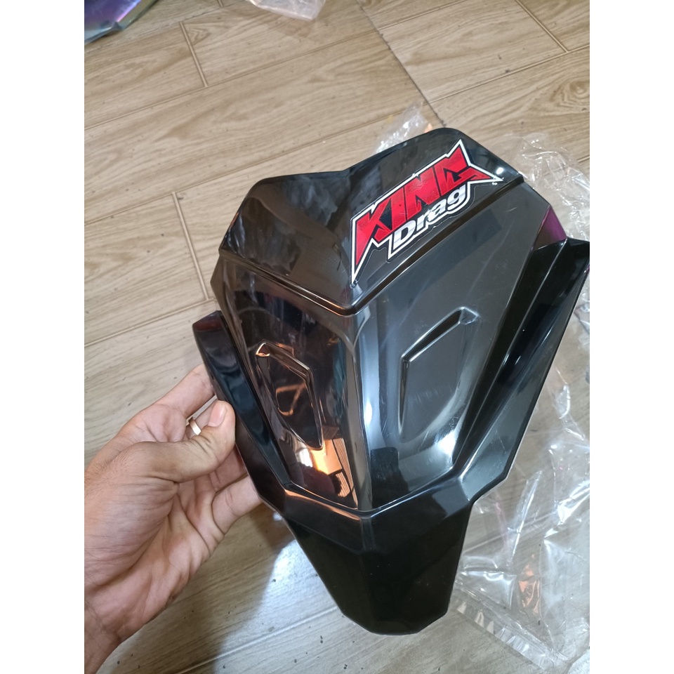 Mão Winner V3 đen trong