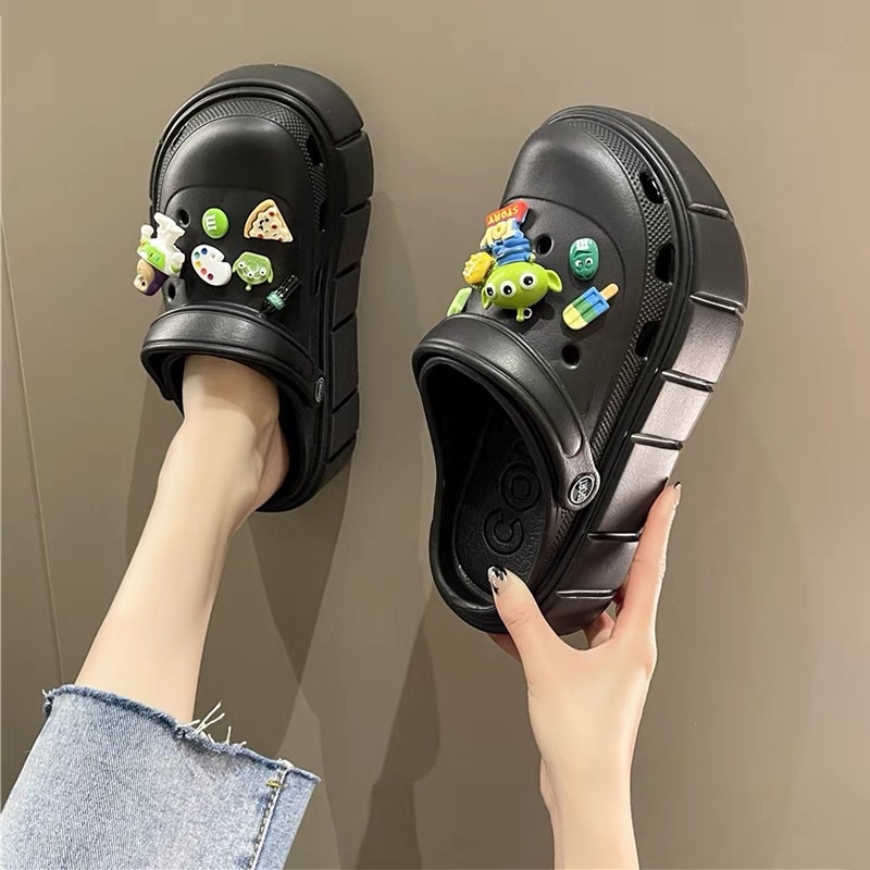 Dép Cross nữ đế 5cm siêu nhẹ kèm Sticker dễ thương - dép nữ hot trend 2022 FLORA D11