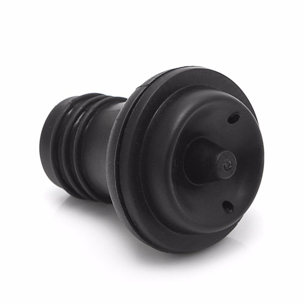 1 / 5 Nút Chặn Chai Rượu Hút Chân Không Màu Đen