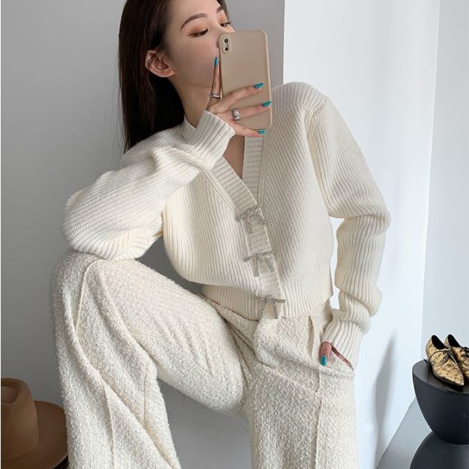 Áo Khoác Cardigan Dáng Lửng Ngắn Cổ Chữ V Dài Tay Đính Nút Hình Nơ Bling Bling Kiểu Hàn Quốc Chất Len Thỏ Loại 1
