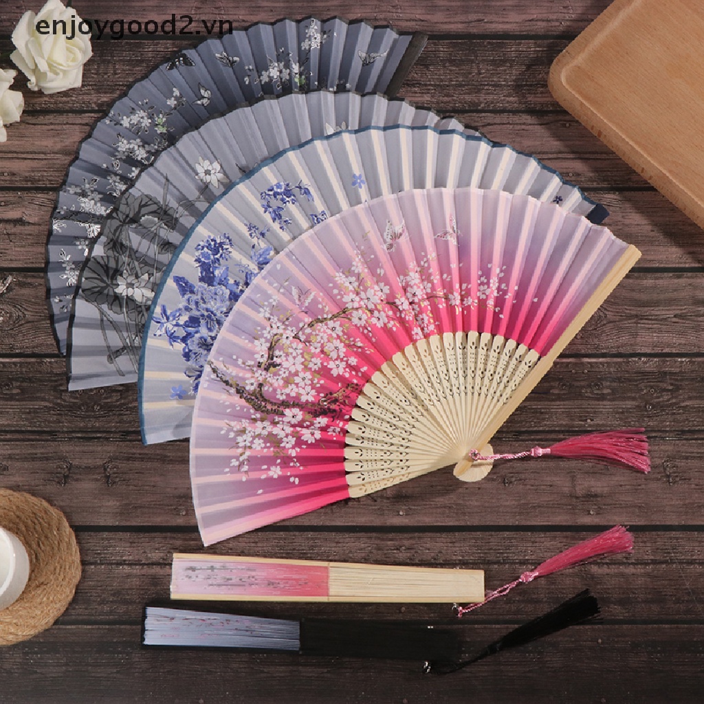 Quạt Xếp Cầm Tay Bằng Lụa Phong Cách Trung Hoa Cổ Điển