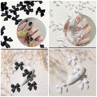 Set charm nơ mix 2 màu đen trắng