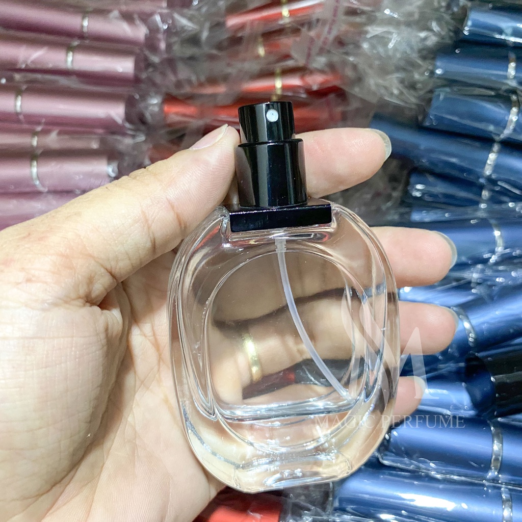 Vỏ chai nước hoa, vỏ chai chiết nước hoa 30ml kiểu chai tam đảo loại đẹp, dạng phun sương