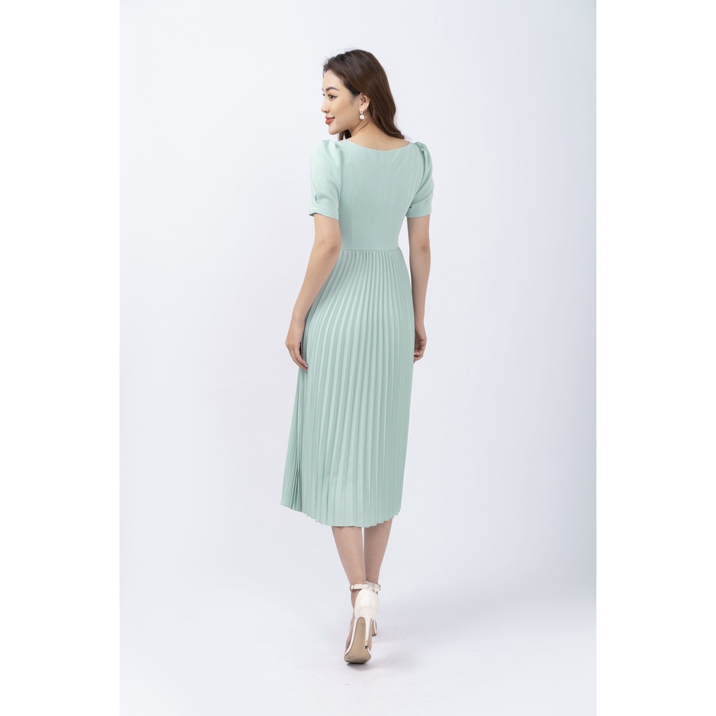 Đầm xòe FIONA chân cáy cập nhăn, Đầm công sở thiết kế ngực đính hoa F452253