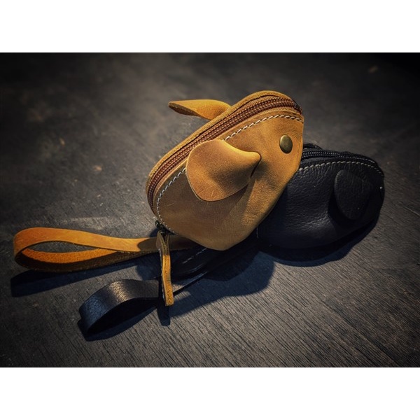 Ví cầm tay hình chuột, cực nhỏ xinh.