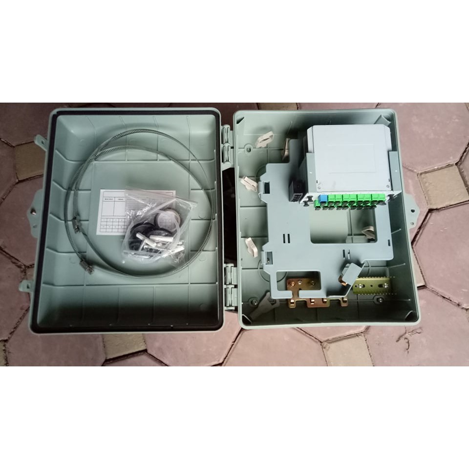 Hộp phối quang ODF 16FO outdoor nhựa dạng PLC box, full phụ kiện