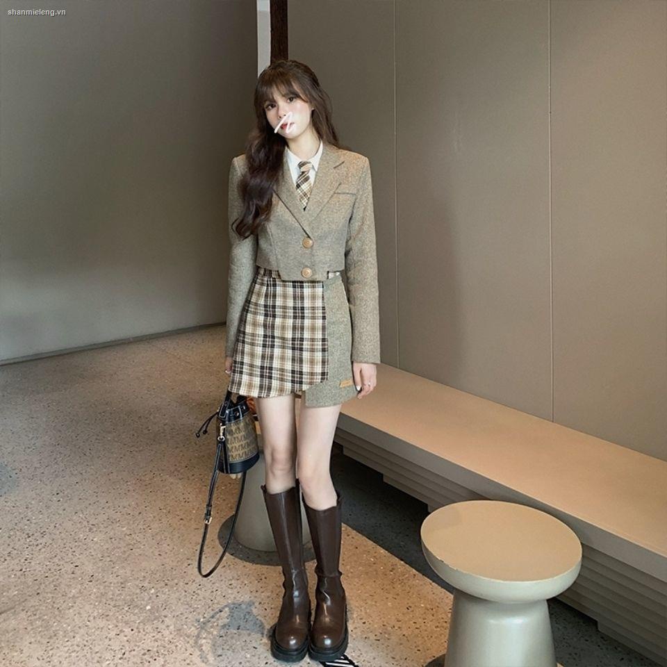 Áo/ Chân váy/ Set thời trang nữ chất lượng cao