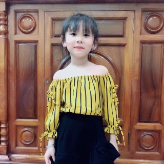 Áo trễ vai nơ tay