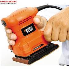 Máy chà nhám Black&Decker BS200