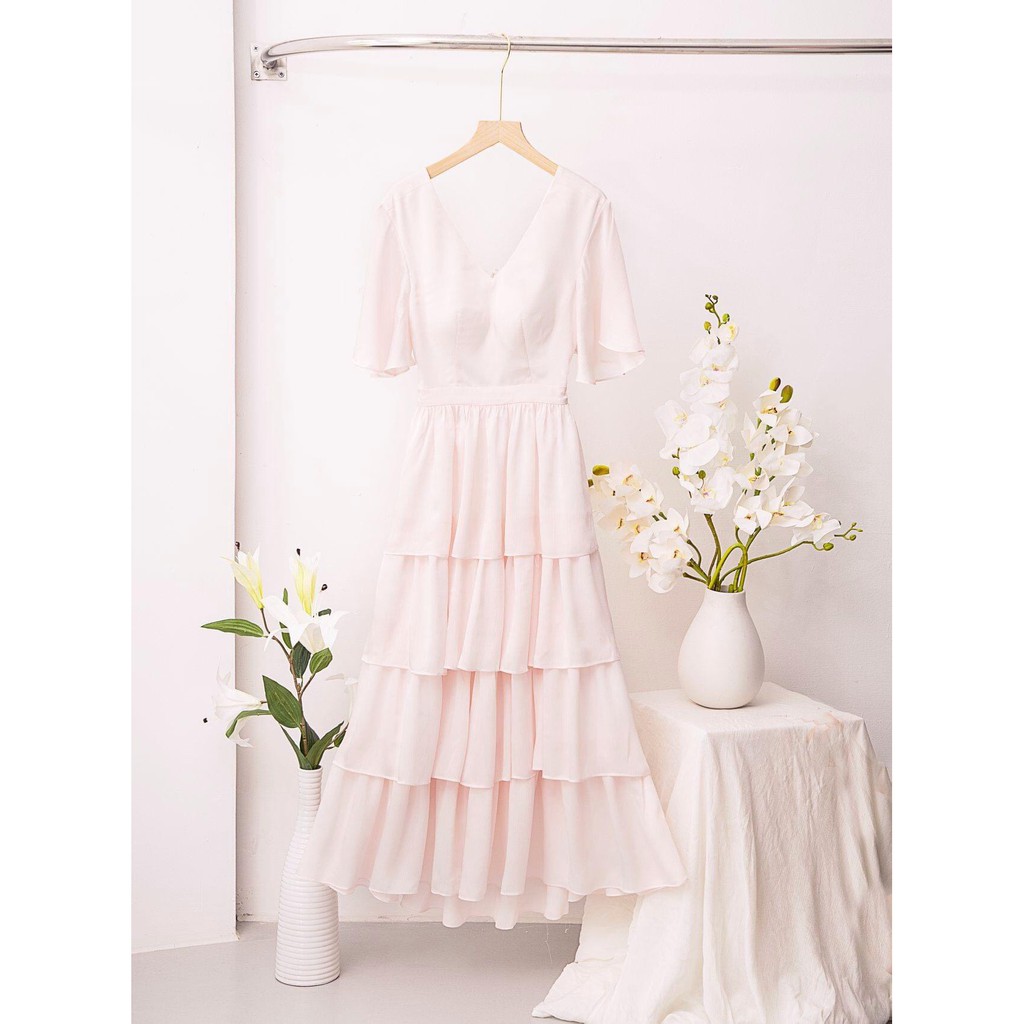 [Mã SKAMSALEP6 giảm 10% tối đa 100K đơn 150K] SÒ VINTAGE - EVA Đầm cổ V tay cánh tiên khoét lưng | BigBuy360 - bigbuy360.vn