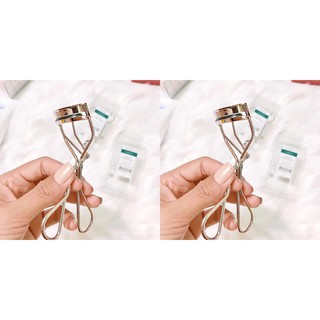 Bấm lông mi Innisfree Eyelash Curler