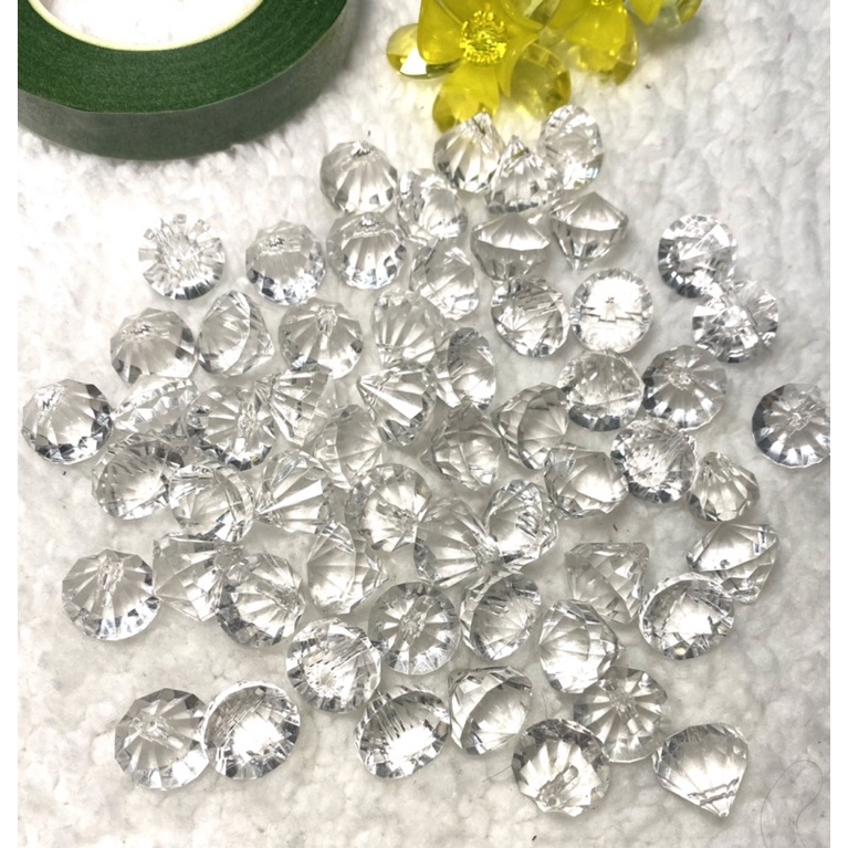 Hạt kim cương nhựa acrylic loại to,50gr nhuỵ nụ kim cương làm hoa handmade