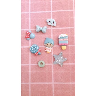 Set charm theo chủ đề